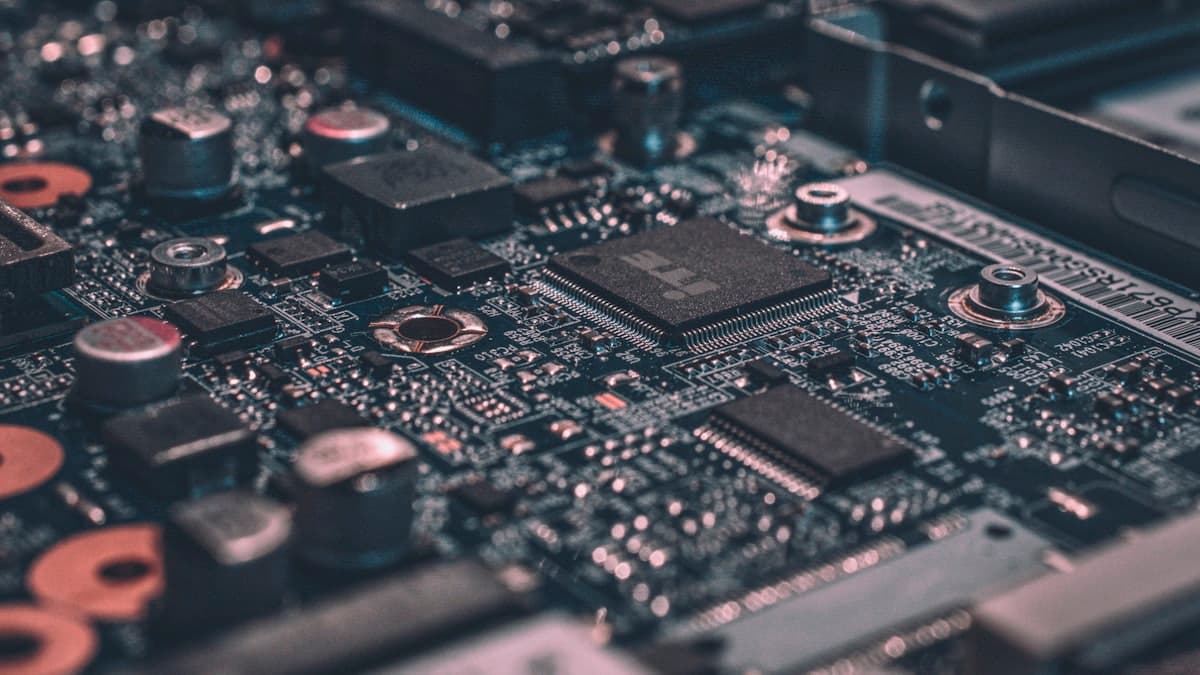 Cómo saber si tu empresa necesita automatización (y no solo más personal)